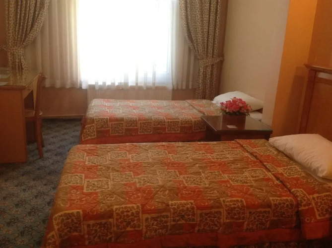 Yalta Hotel