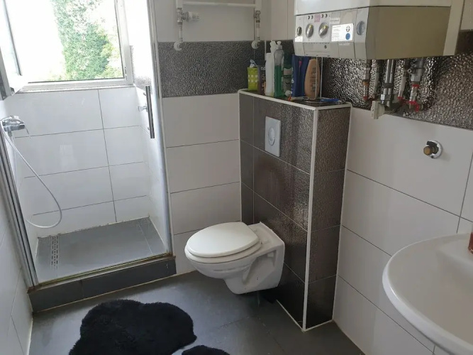 Charming Gelsenkirchen Apartment With Central Heating