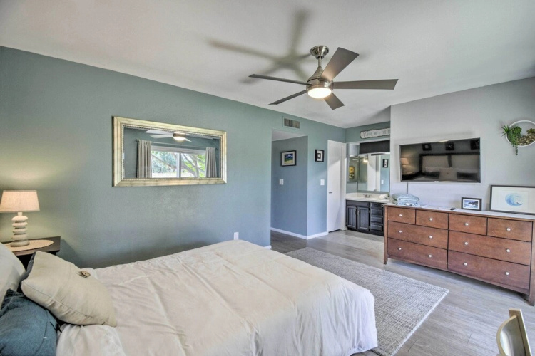 Near Golfing: Mesa Escape w/ Pool & Yard
