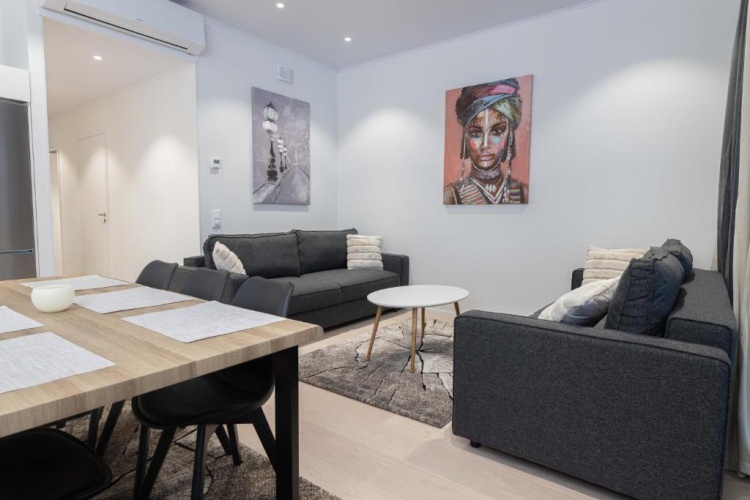 1 Bedroom Apartment