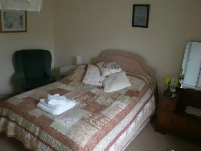 Cuffern Manor