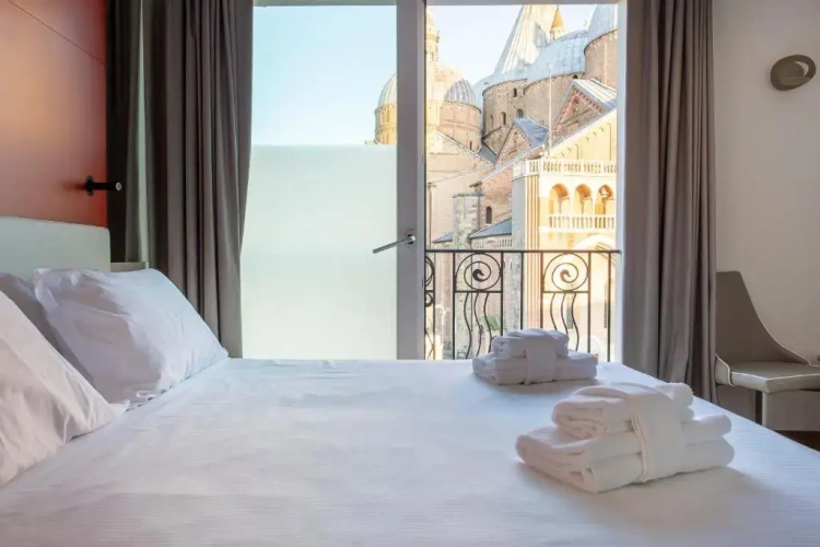 Deluxe Junior Suite