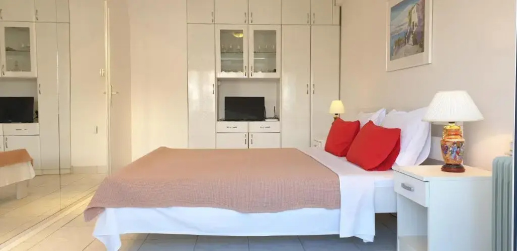 The White Apartment