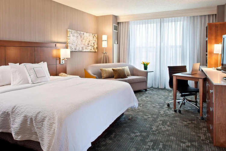 Pueblo Marriott