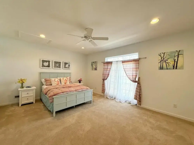 Atlantic Street 37585