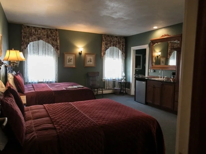 Standard Quadruple room