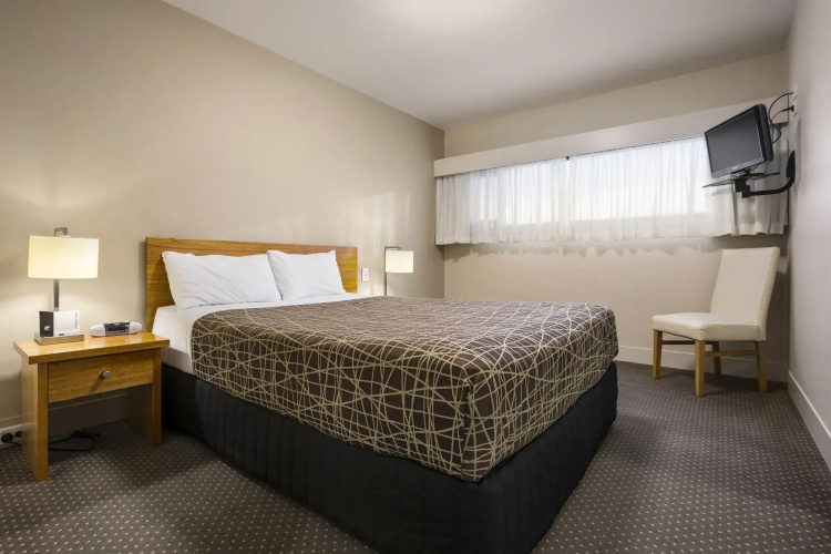 The Old Woolstore Apartment Hotel