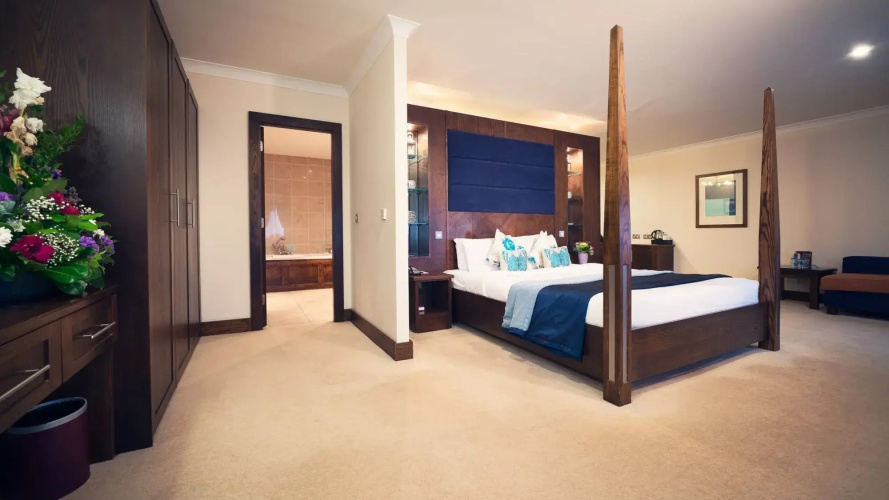 Cavan Crystal Hotel