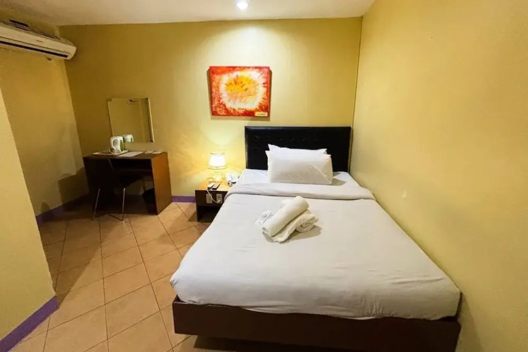 Comfy Inn Mabini Manila