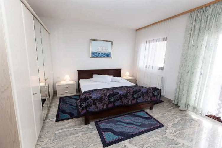 Apartment Marinko