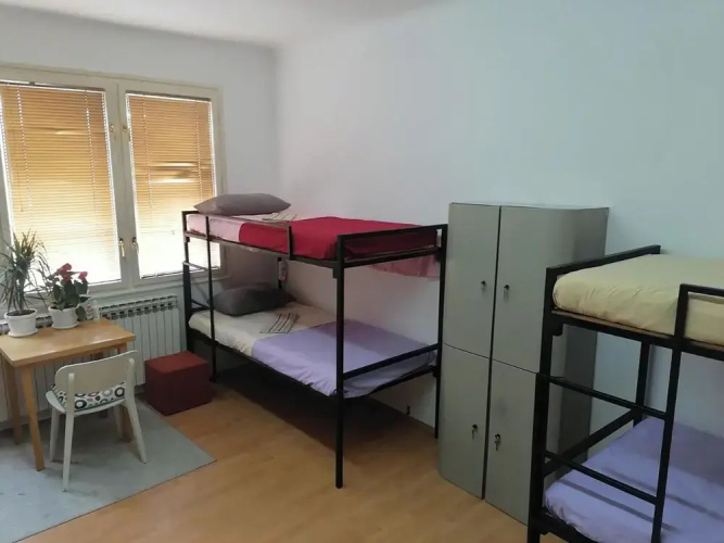 FG 1861 Hostel