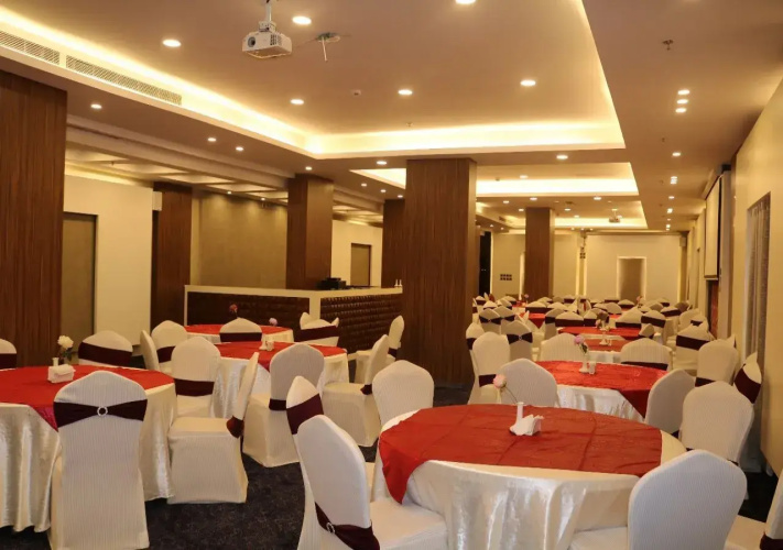 Al-Maali Hotel