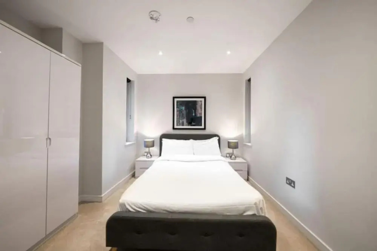 The Hampstead Crib - Bewitching 2bdr Flat With Balcony