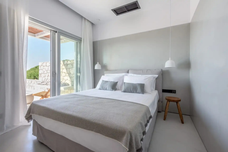 Ariadne Suites