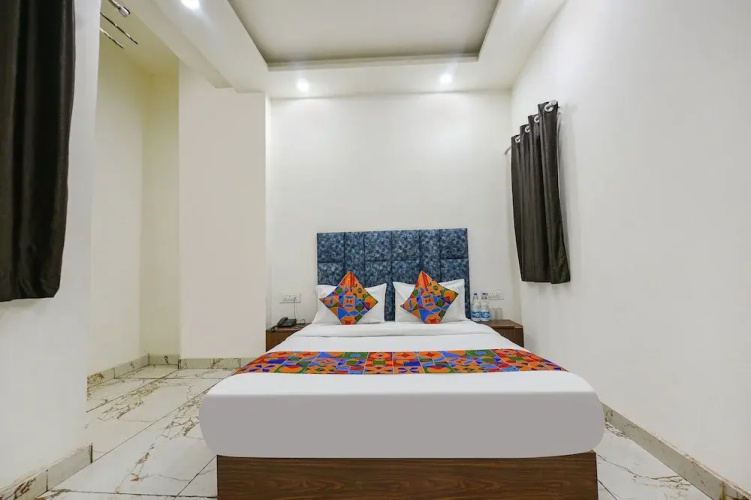 FabExpress Divya Villa