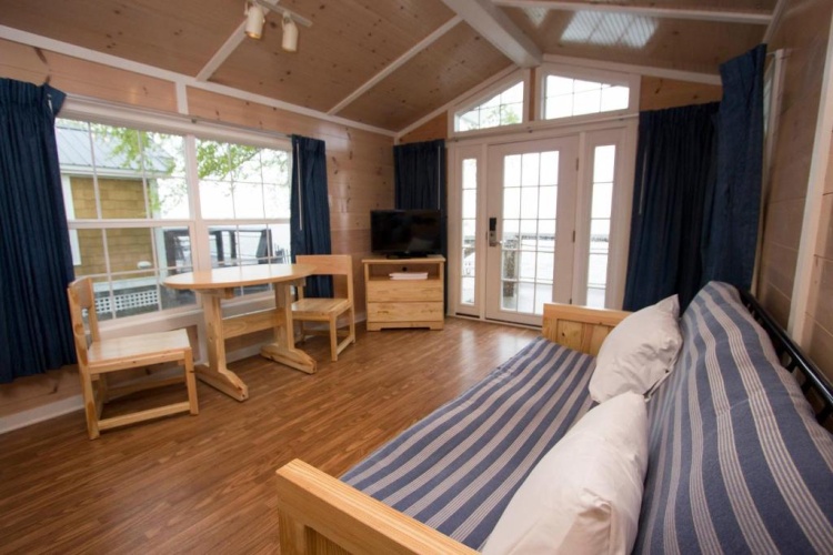 1 Bedroom Standard Family room