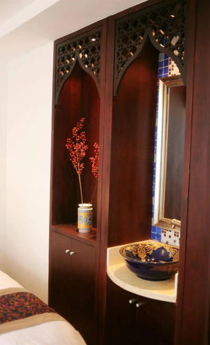 Rulai Xinling Inn