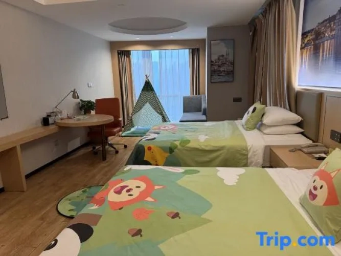 Standard Twin Family room