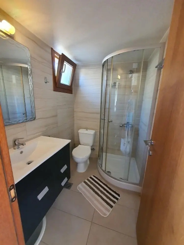 Evita Studios & Apartments