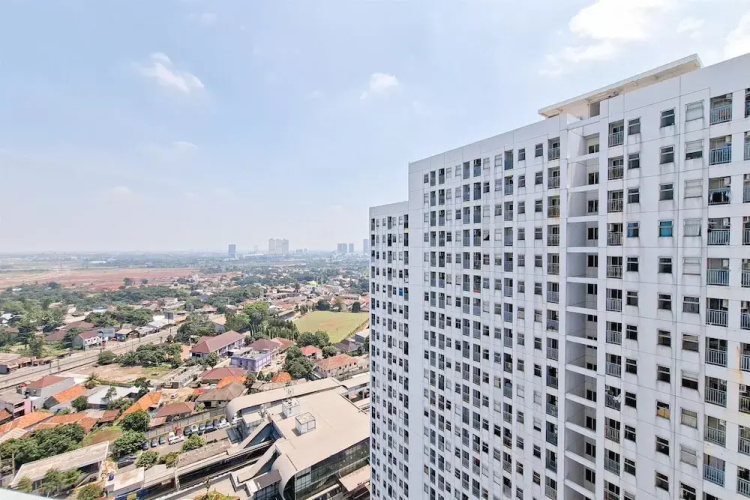 Warm Studio At Serpong Garden Apartment