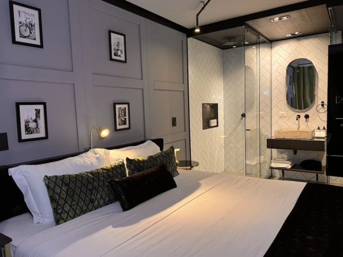 Premium room