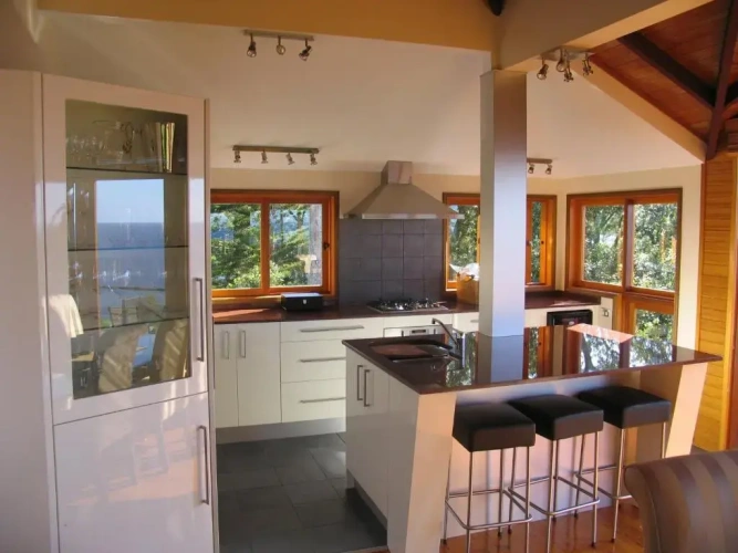 2 Bedrooms Cottage with ocean view