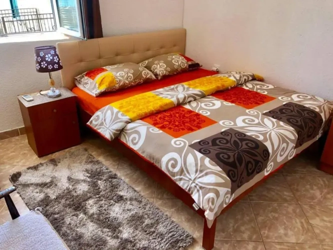 2 Bedrooms Apartment with balcony and with sea view