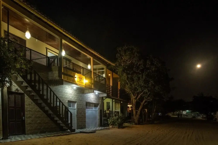 Tribom Suites