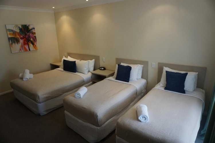 Deluxe Twin Suite