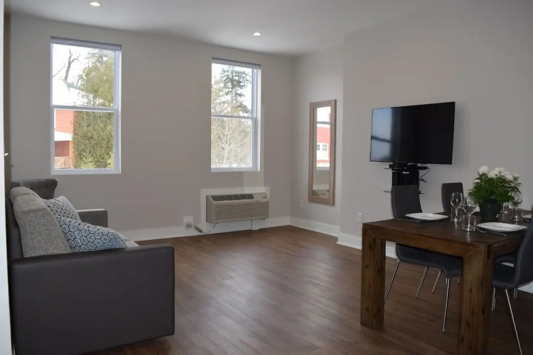 1 Bedroom Deluxe Apartment