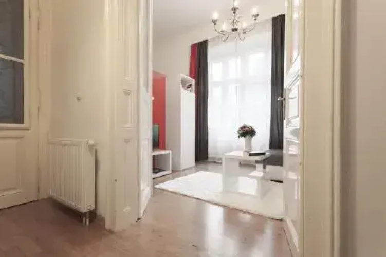 Bumblebee Luxury Apartments