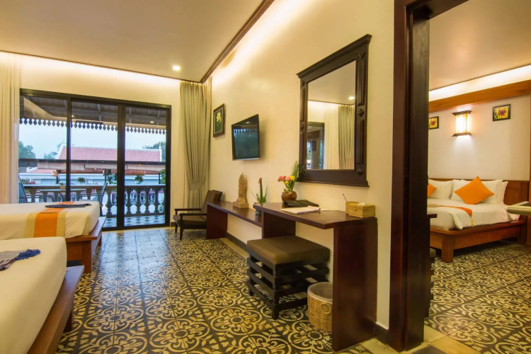 Kralanh Pool Villa