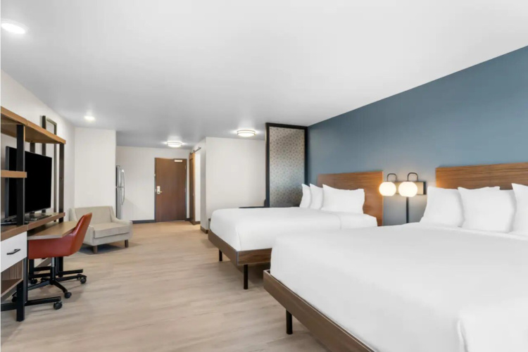 Everhome Suites Cheyenne