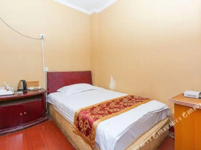 Aidesen Hotel