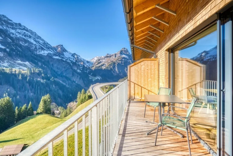 2 Bedrooms Comfort Apartment with mountain view