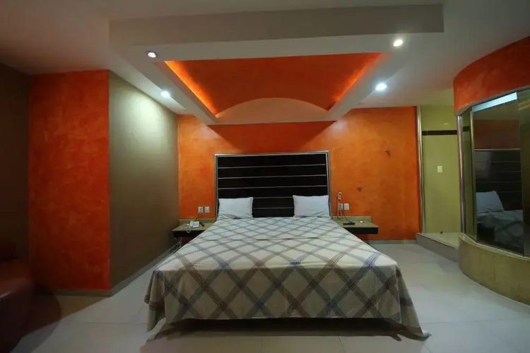 Motel Suites Xiu