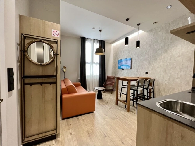 Double Basement Suite
