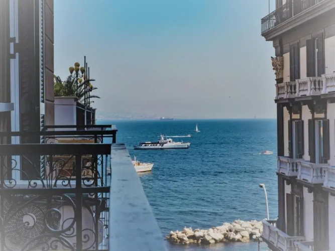 Deluxe Double room with balcony and with sea view