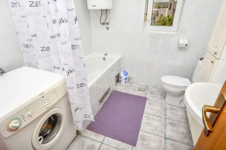Apartment Karabatic