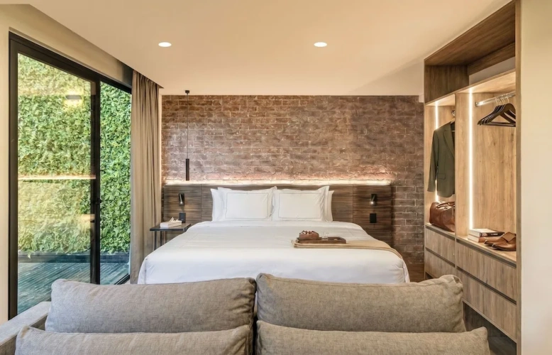 Executive Double Suite