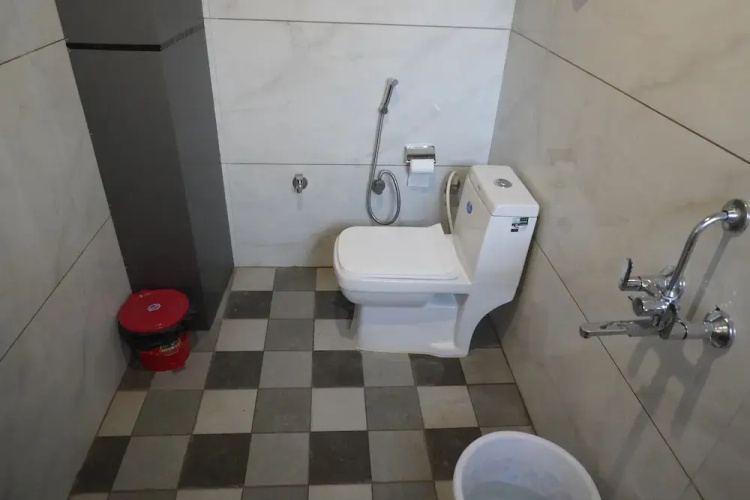 Hotel Rajhans