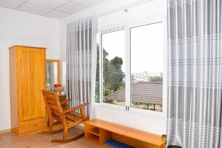 Eco Hill Bungalow