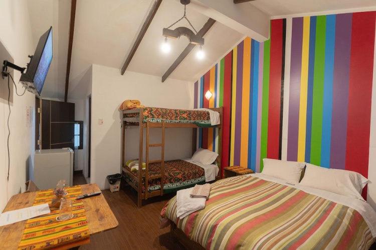 Standard Triple room