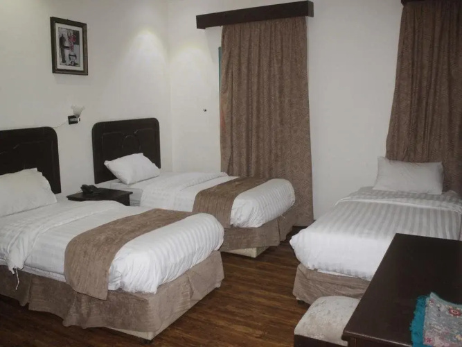 Alkhazrajiah Hotel