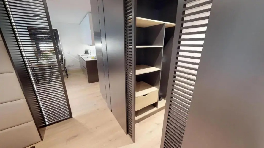White Pearl Apartment 1.12