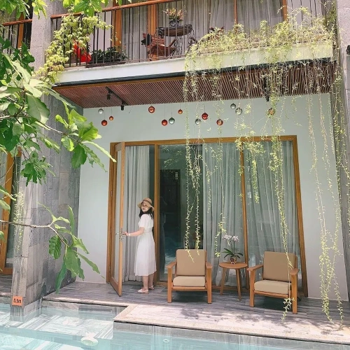 Deluxe Double room with balcony and with pool view