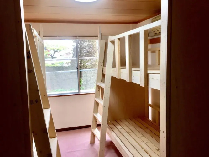 Backpackers DORMS MIWA - Hostel
