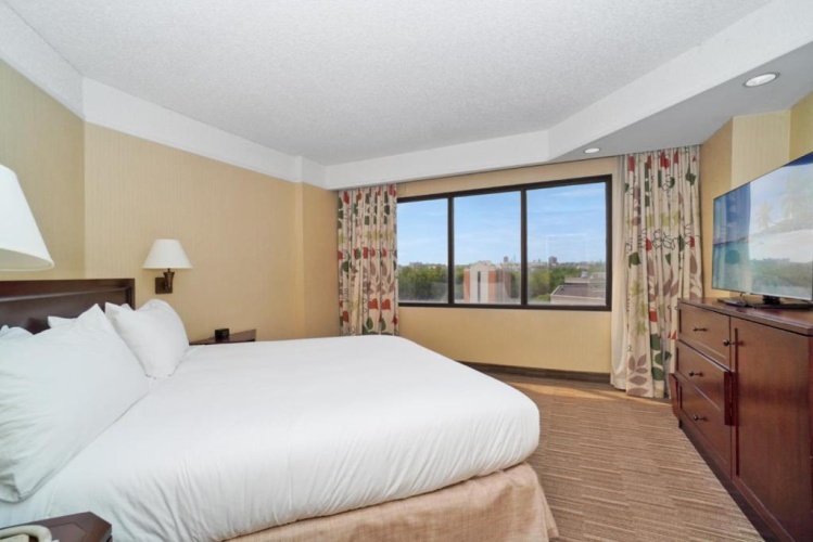 2 Bedrooms Suite