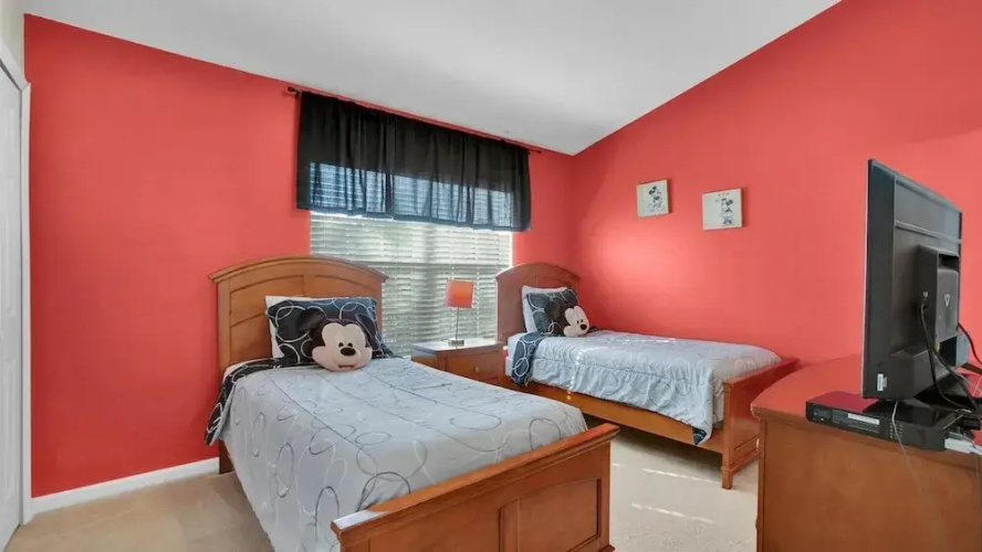 2326 Silver Palm Drive