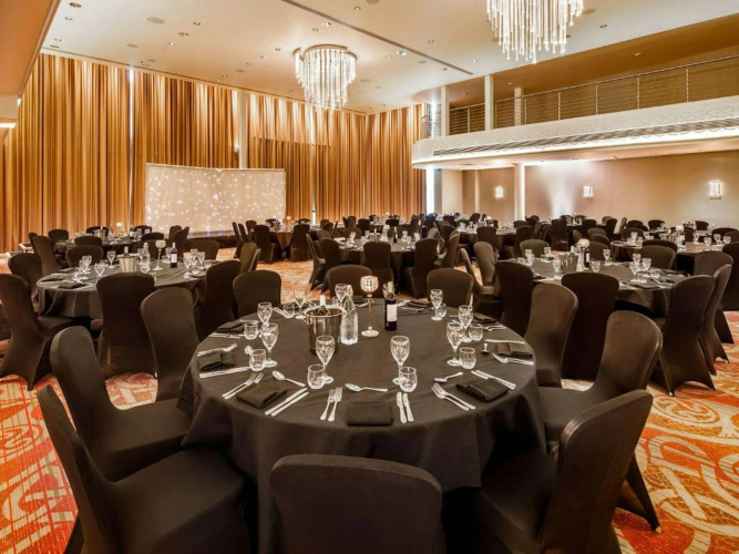 Mercure Cardiff Holland House Hotel & Spa photo 22